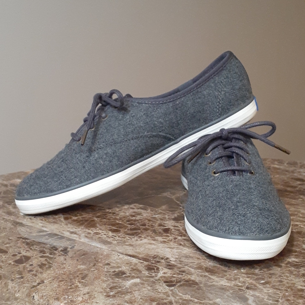 Nwot Keds wool sneakers sz 7 1/2 women